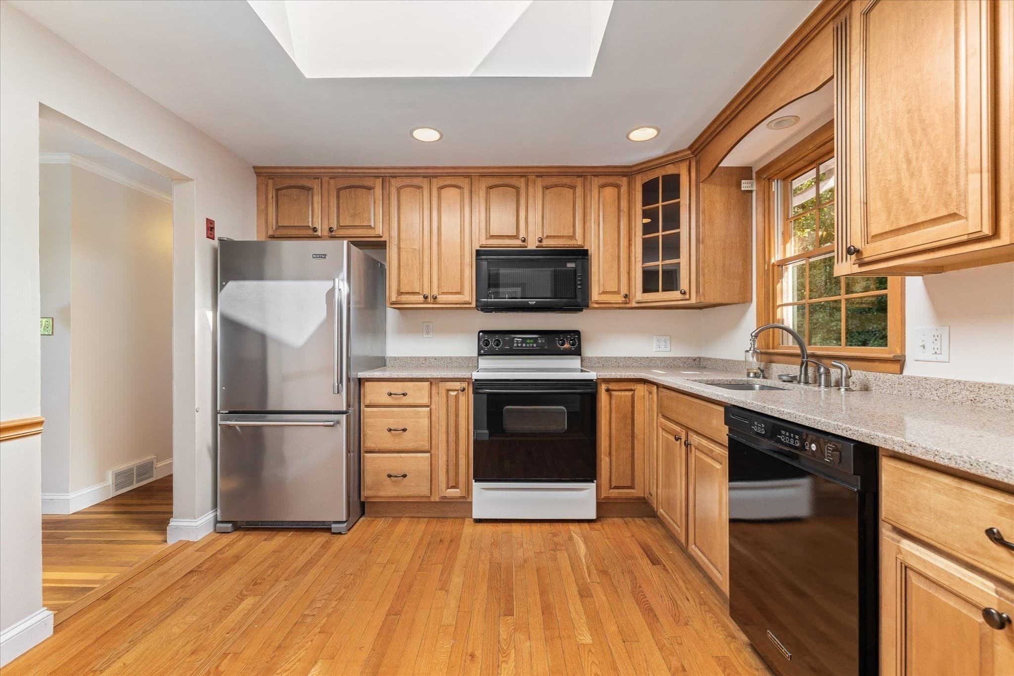 Single Family Residence at 93 Jerrold St, Holliston MA 01746, Holliston, photo 8 of 31