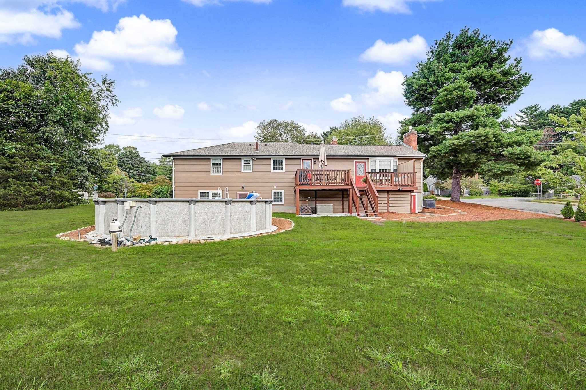 Single Family Residence at 592 Pond St, Franklin MA 02038, Franklin, photo 27 of 34