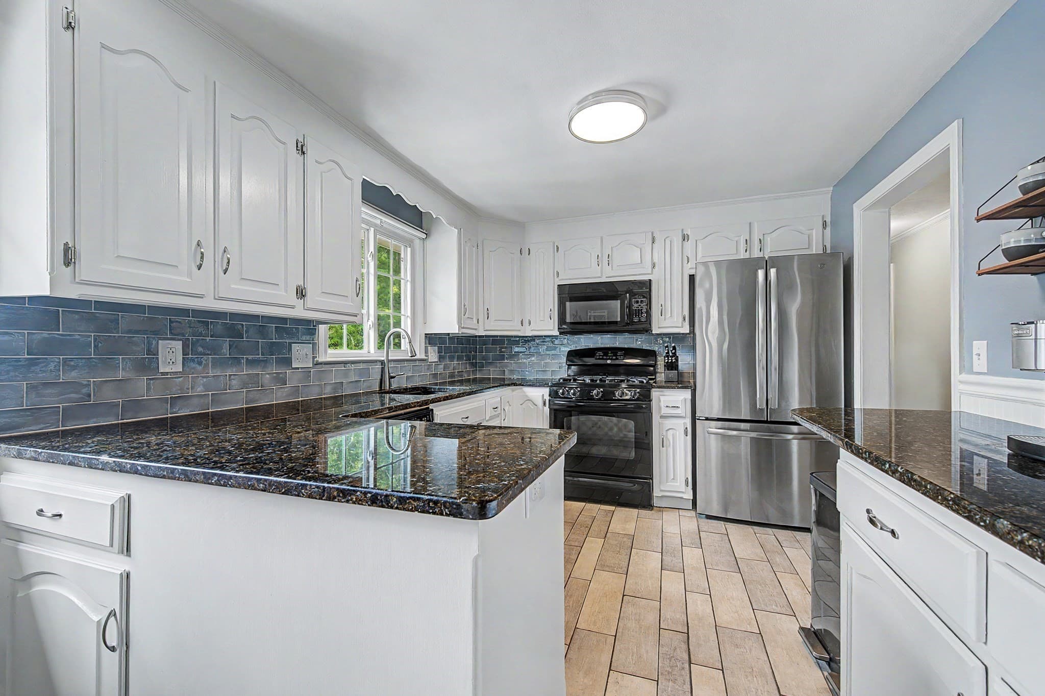 Single Family Residence at 592 Pond St, Franklin MA 02038, Franklin, photo 12 of 34