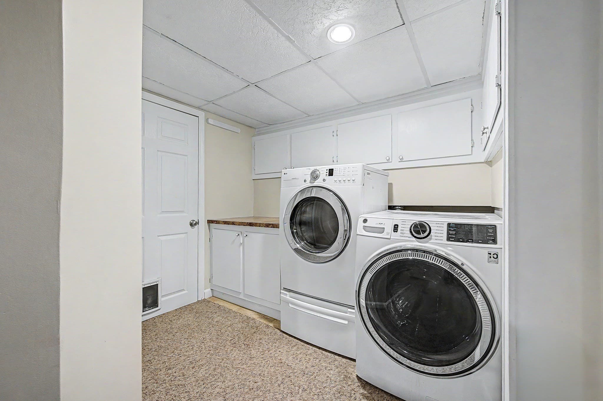 Single Family Residence at 592 Pond St, Franklin MA 02038, Franklin, photo 24 of 34
