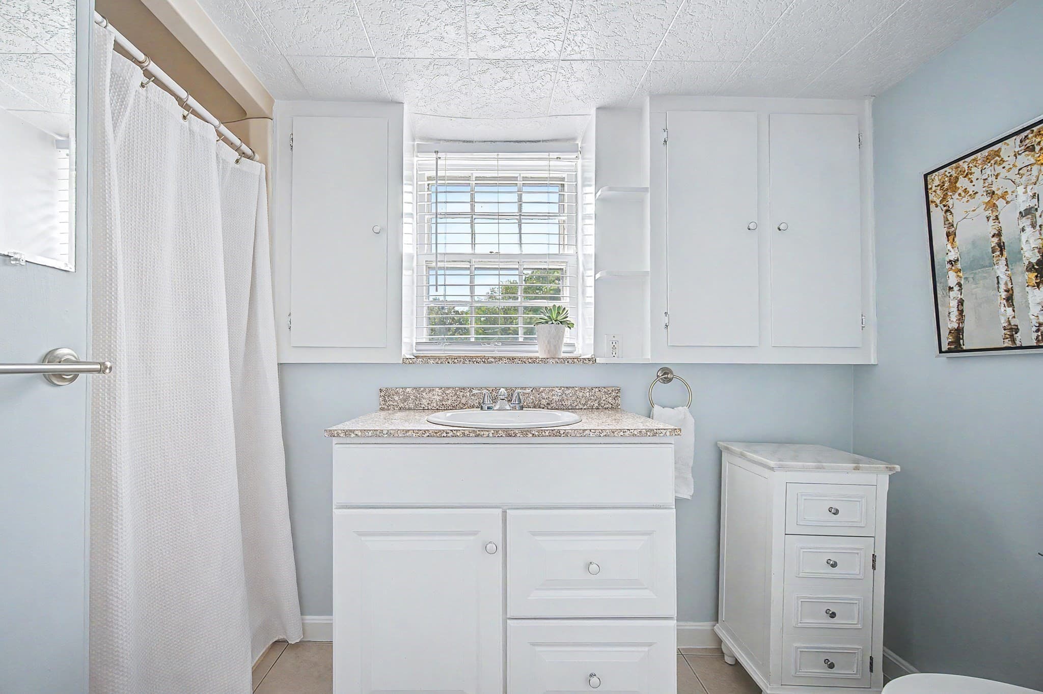 Single Family Residence at 592 Pond St, Franklin MA 02038, Franklin, photo 25 of 34