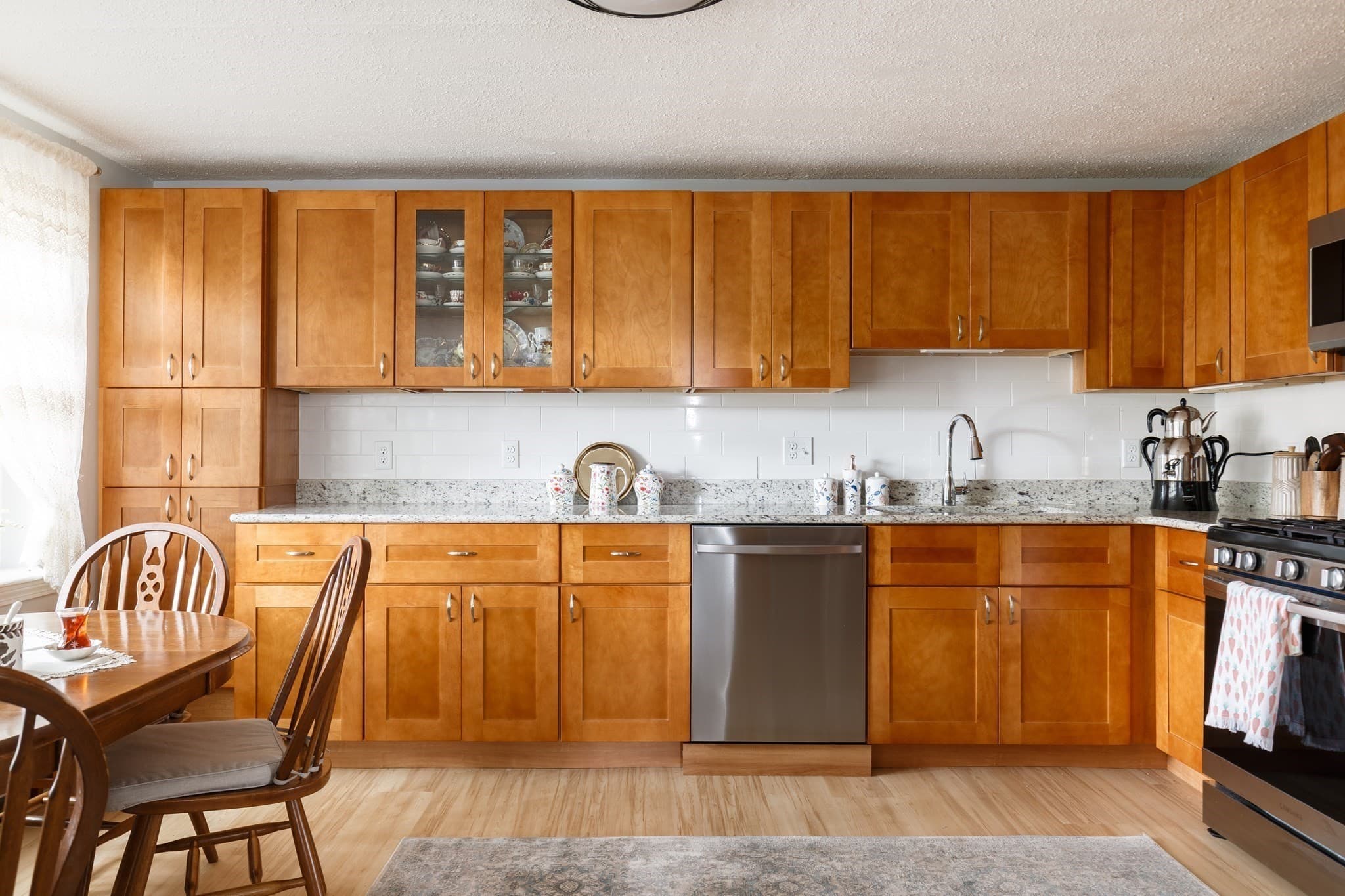24-26 Knight Ave, Marblehead MA 01945
