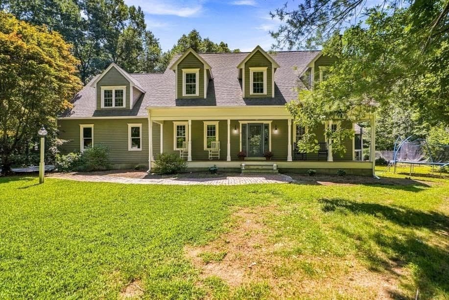 Single Family Residence at 14 Cedar Ridge Ln, Mansfield MA 02048, Mansfield, photo 3 of 42