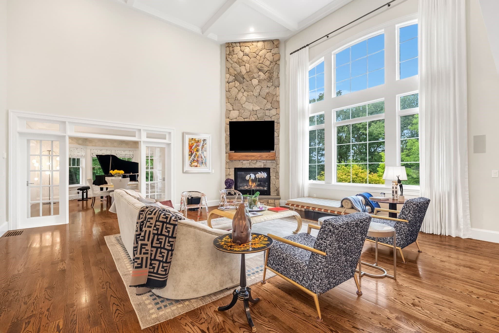 Single Family Residence at 25 Holly Cir, Weston MA 02493, Weston, photo 6 of 33