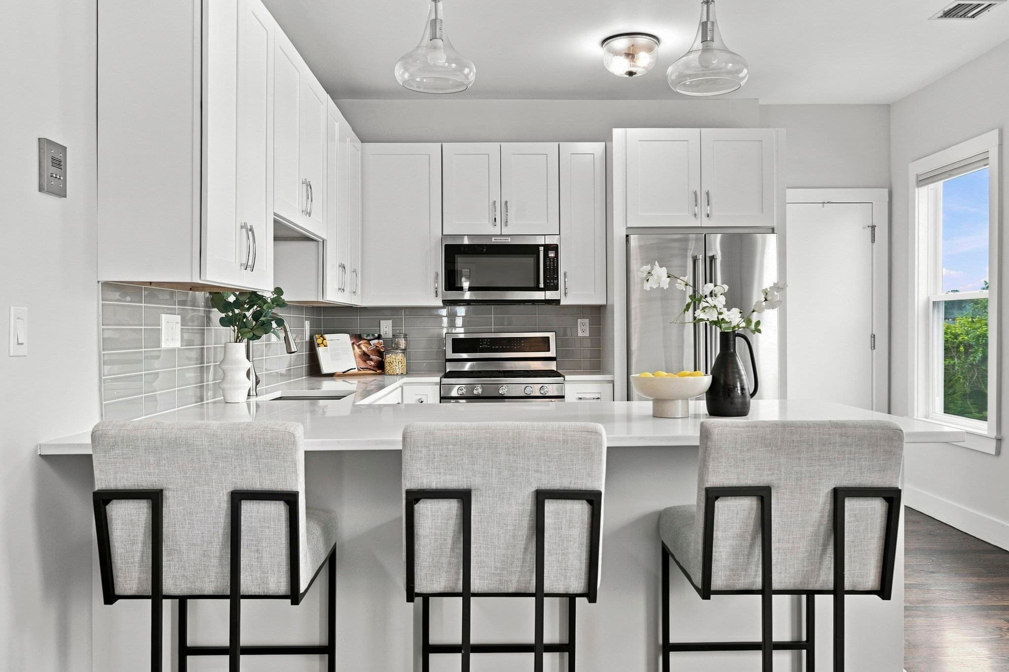 Condominium at 9 Upham Ave # 2, Boston MA 02125, Boston, photo 2 of 23