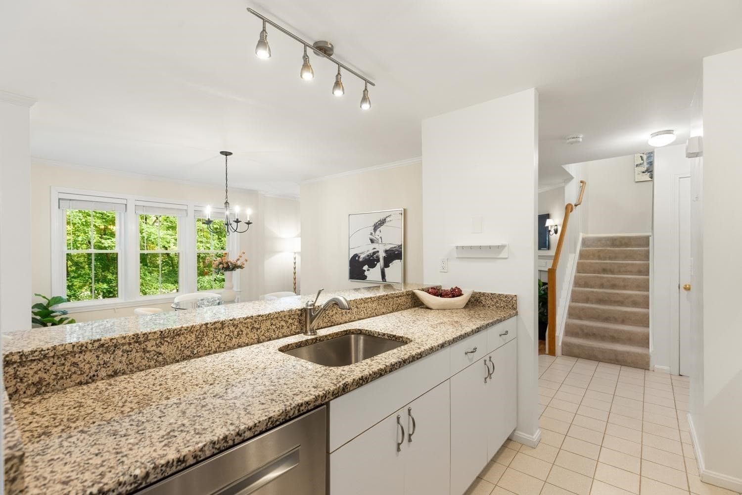Condominium at 14 N Commons # C, Lincoln MA 01773, Lincoln, photo 21 of 38