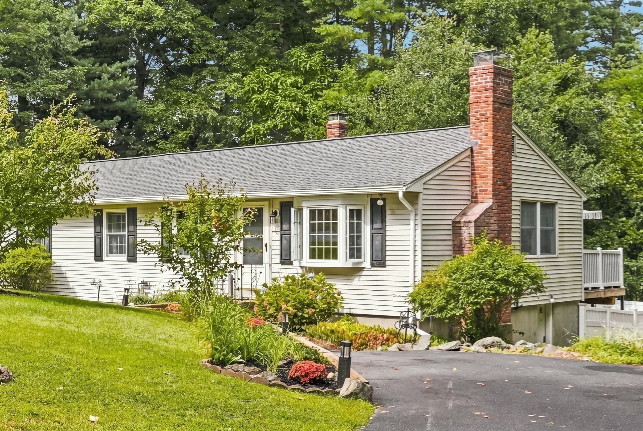 Single Family Residence at 13 Hilltop Dr, Burlington MA 01803, Burlington, photo 34 of 42