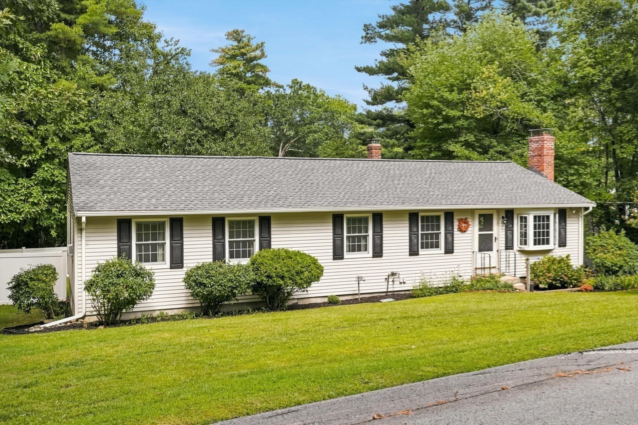 Single Family Residence at 13 Hilltop Dr, Burlington MA 01803, Burlington, photo 35 of 42