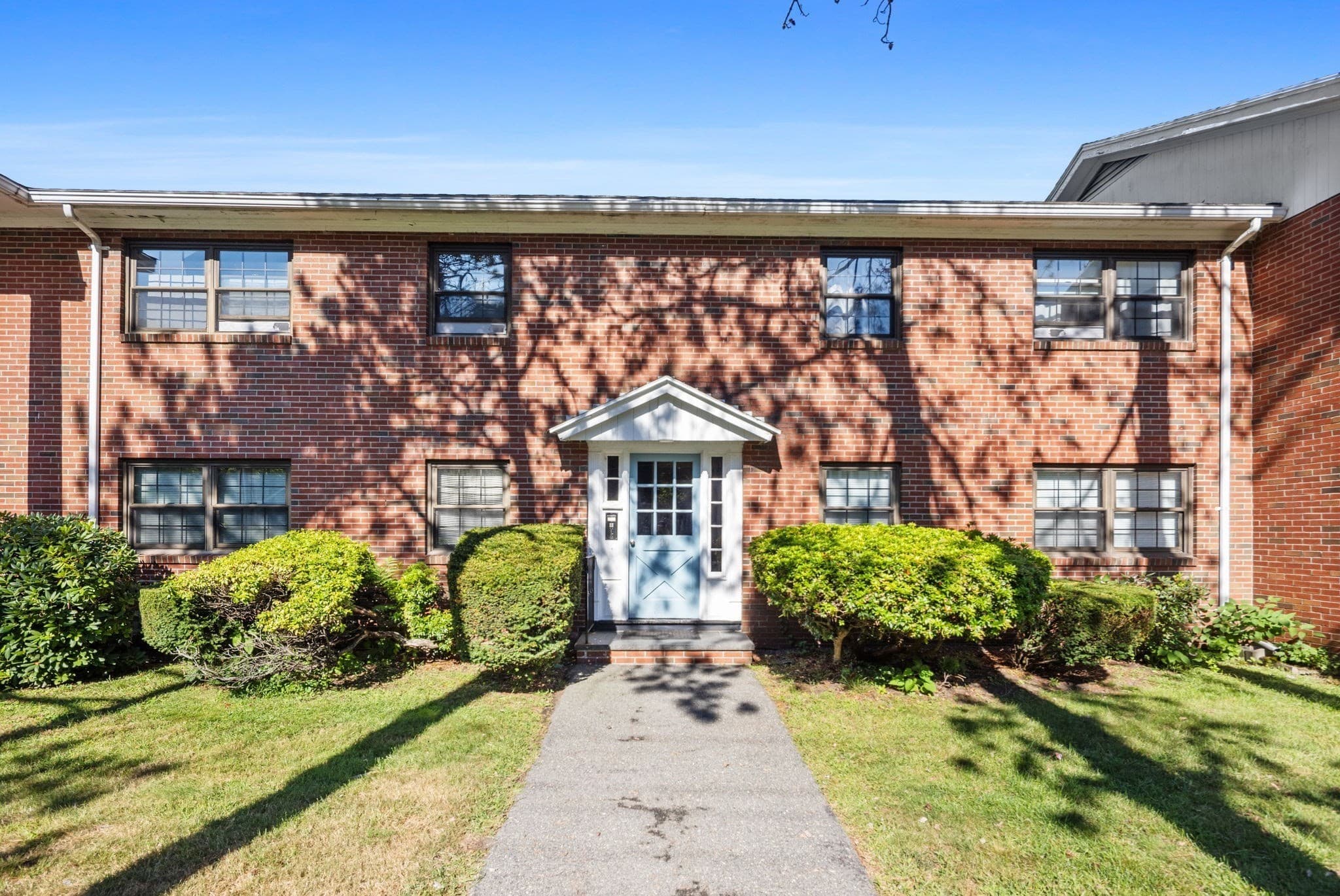 Condominium at 80 Renwick Rd # B, Wakefield MA 01880, Wakefield, photo 16 of 24