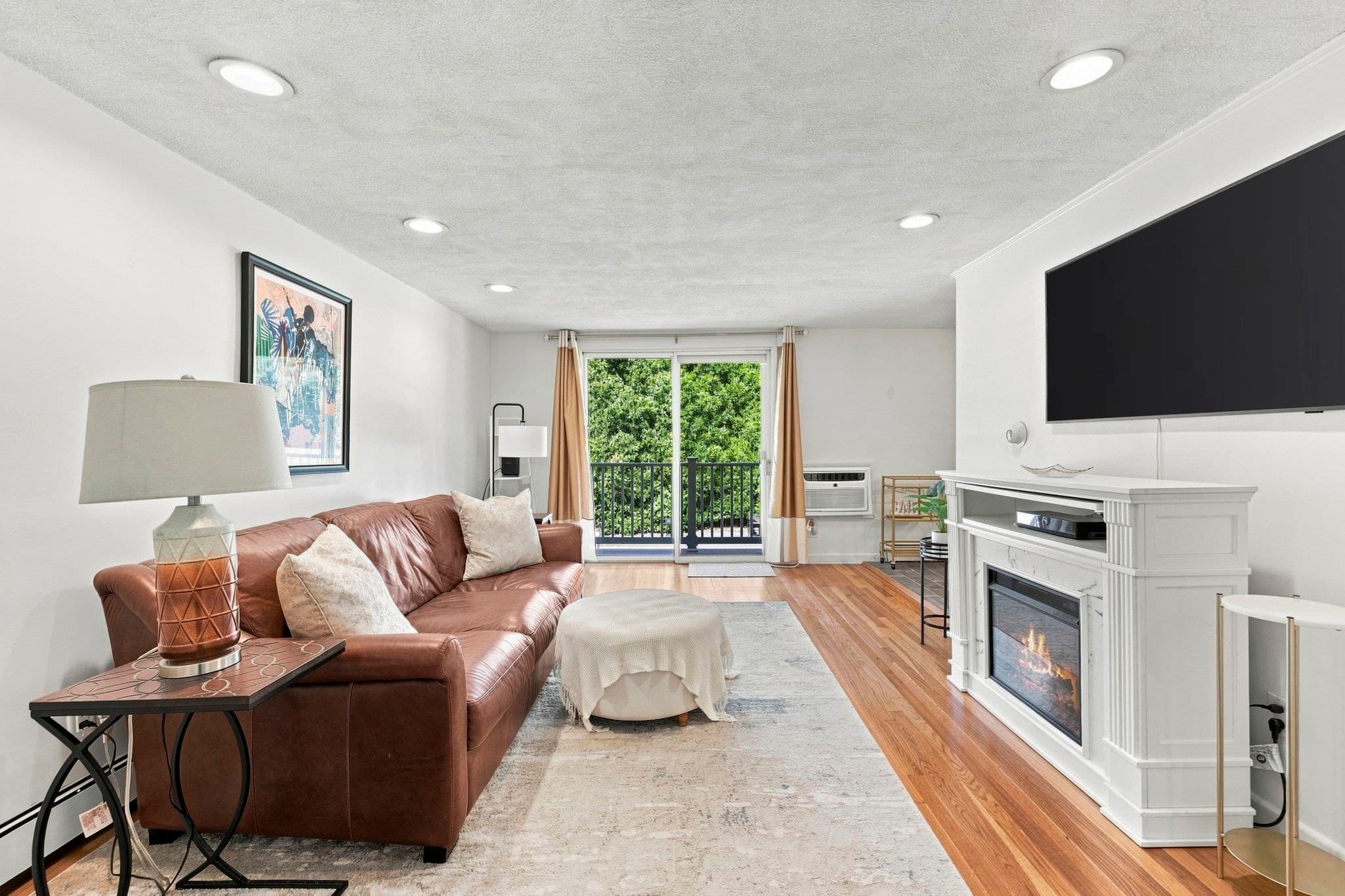 Condominium at 80 Renwick Rd # B, Wakefield MA 01880, Wakefield, photo 3 of 24