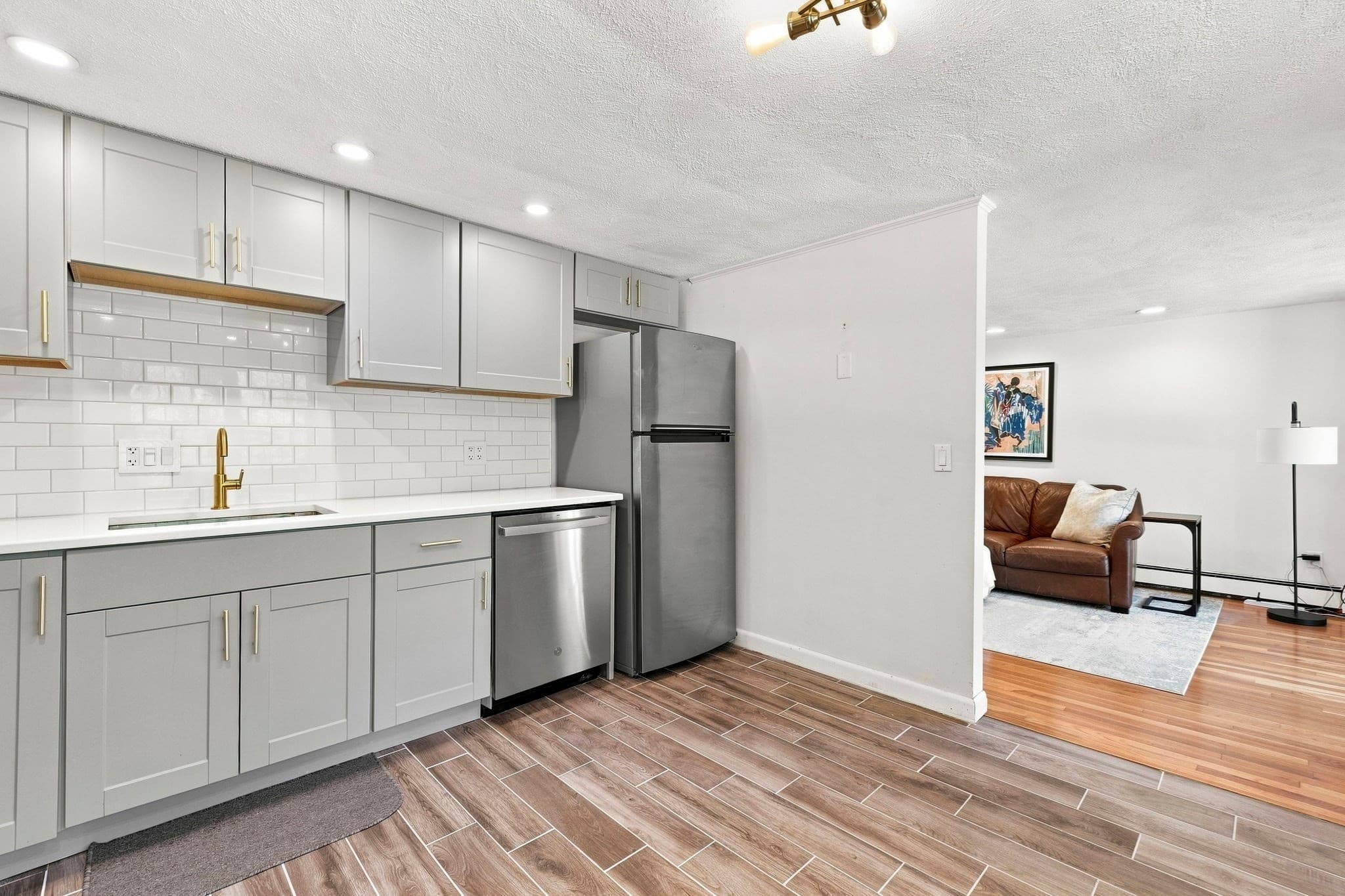Condominium at 80 Renwick Rd # B, Wakefield MA 01880, Wakefield, photo 5 of 24