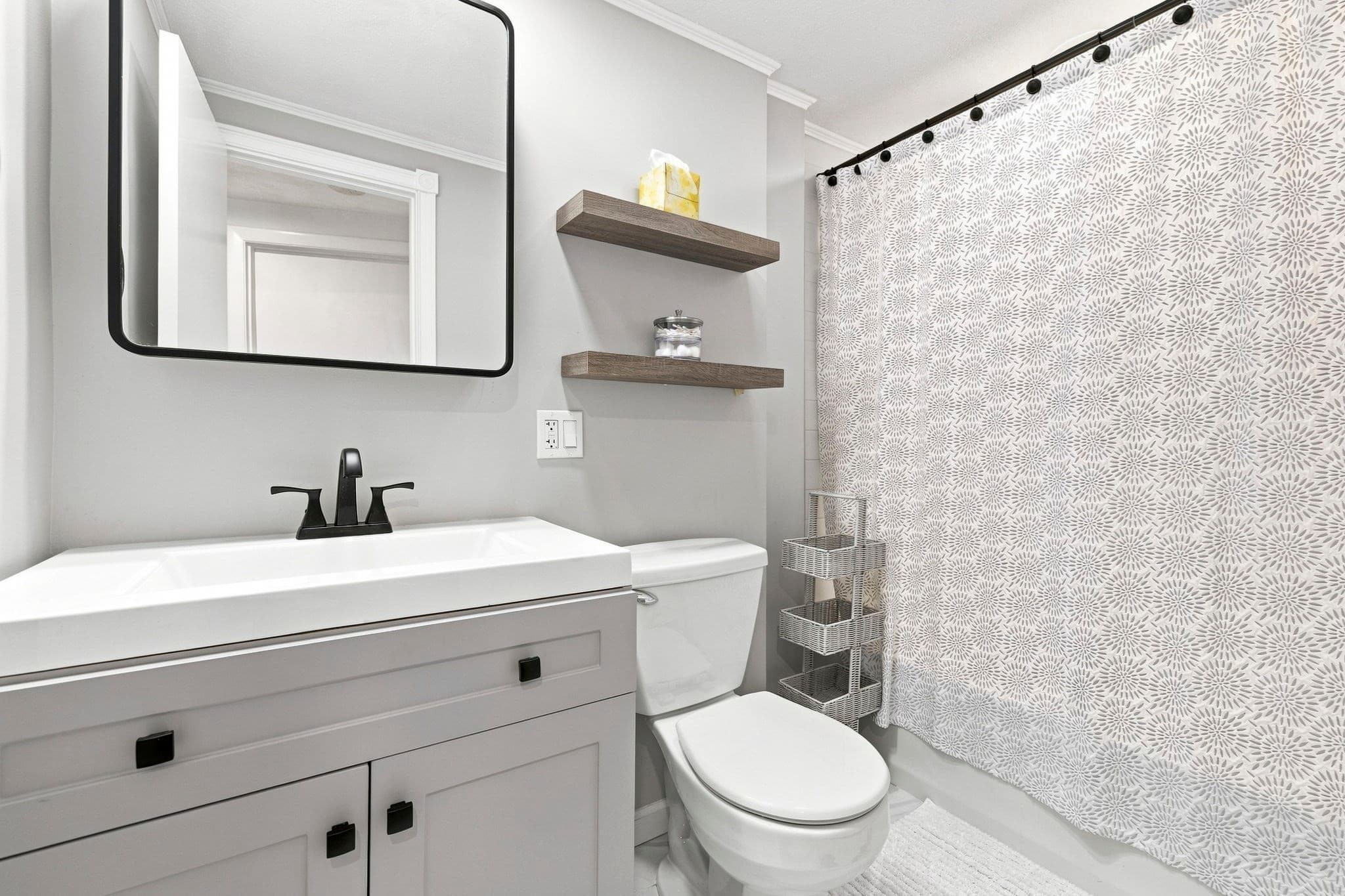 Condominium at 80 Renwick Rd # B, Wakefield MA 01880, Wakefield, photo 9 of 24