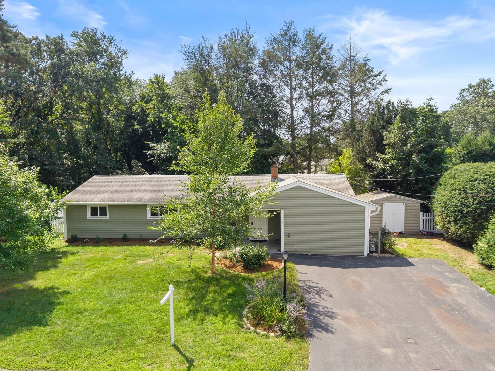 Single Family Residence at 1 Amory Ave, Maynard MA 01754, Maynard, photo 2 of 39