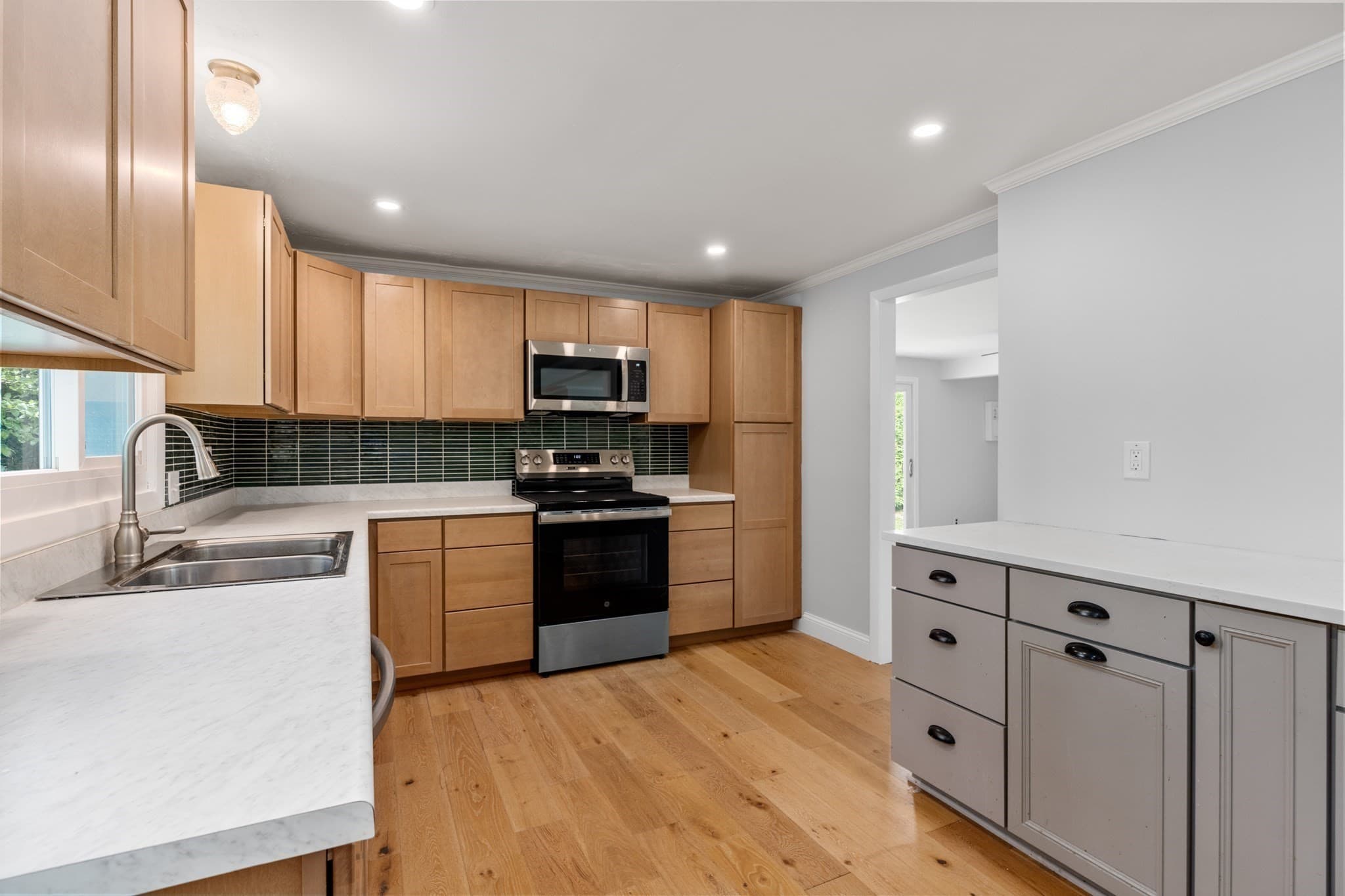 Single Family Residence at 1 Amory Ave, Maynard MA 01754, Maynard, photo 5 of 39