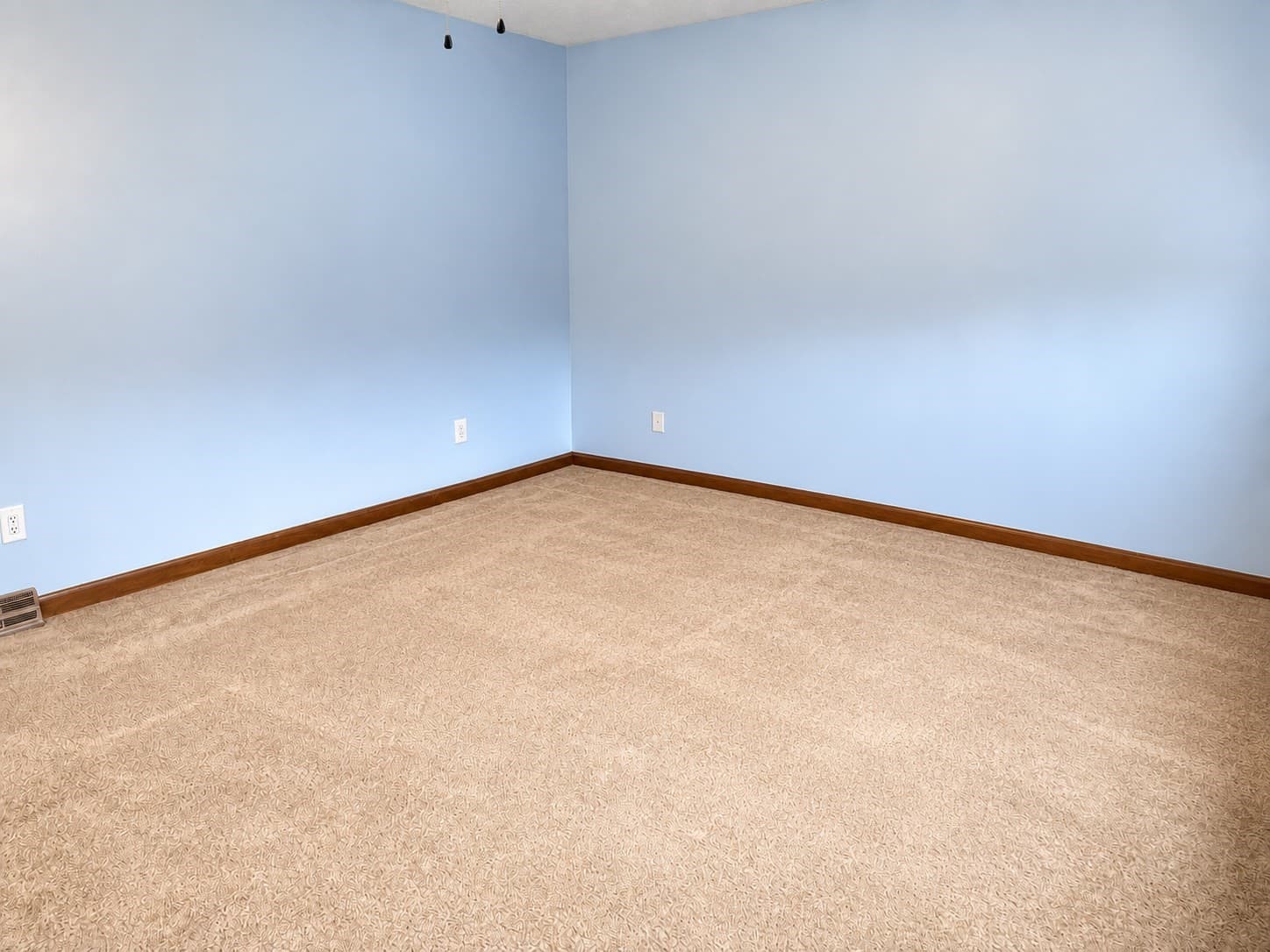 Single Family Residence at 138 Slate Rd, Chicopee MA 01020, Chicopee, photo 30 of 42