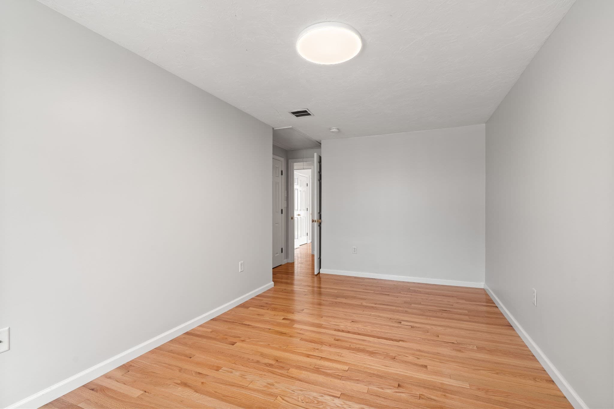 Condominium at 201 Main St # 2, Woburn MA 01801, Woburn, photo 27 of 42