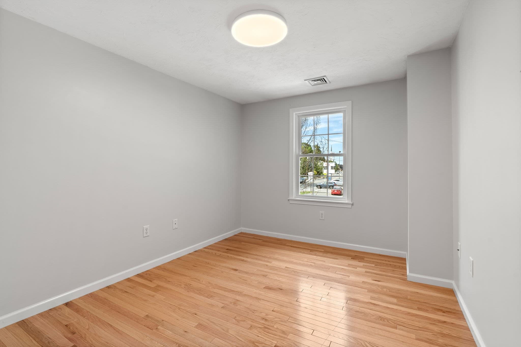 Condominium at 201 Main St # 2, Woburn MA 01801, Woburn, photo 26 of 42