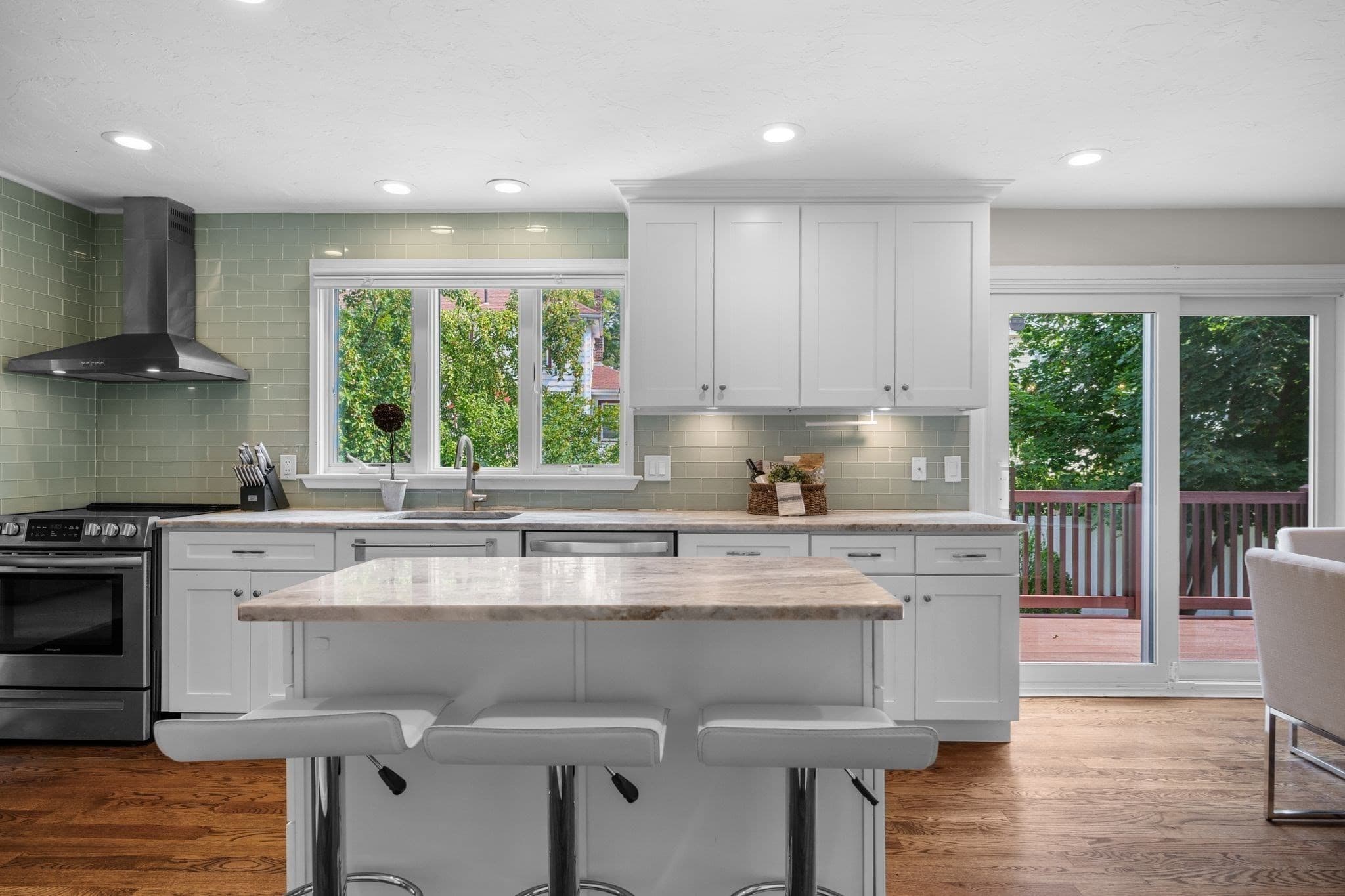 Single Family Residence at 62 Marion Road Ext, Marblehead MA 01945, Marblehead, photo 16 of 36
