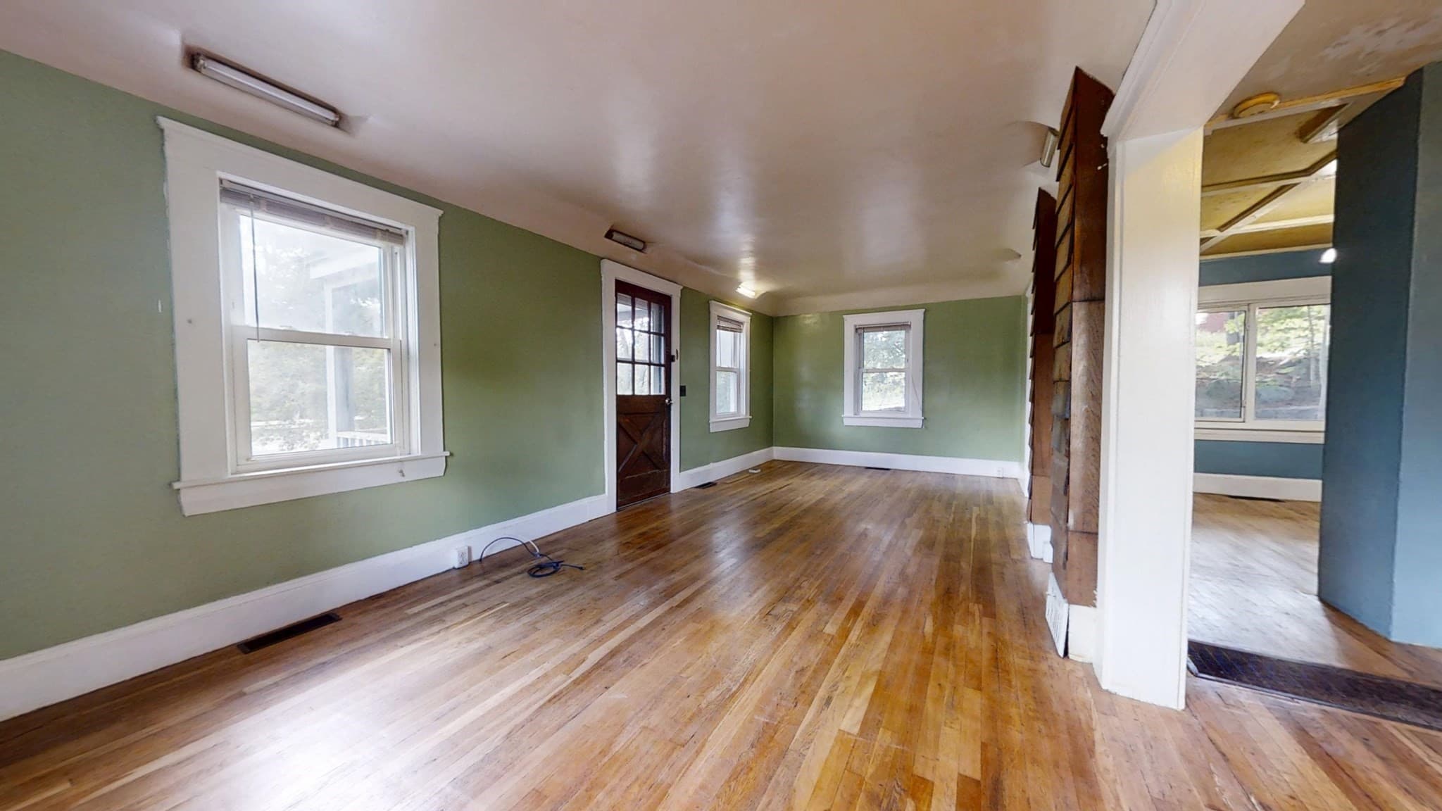 Single Family Residence at 764 Lexington Street, Waltham MA 02452, Waltham, photo 3 of 17