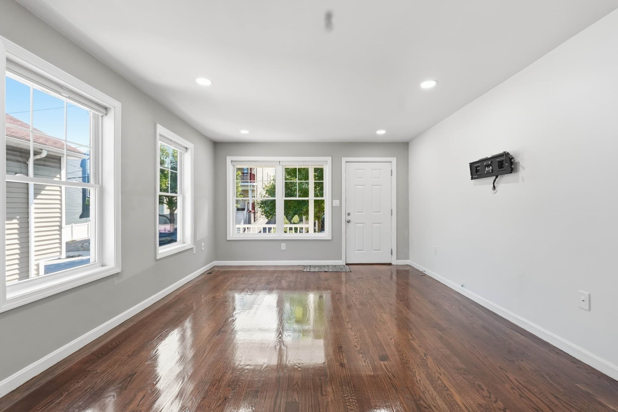 Single Family Residence at 30 Highland St, Revere MA 02151, Revere, photo 6 of 41