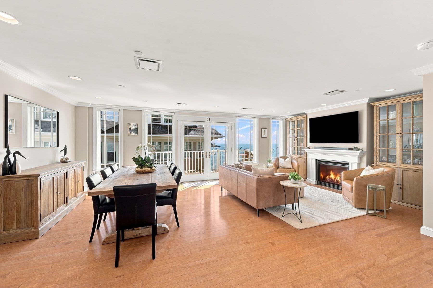 Condominium at 225 Humphrey Street # 6, Swampscott MA 01907, Swampscott, photo 6 of 42