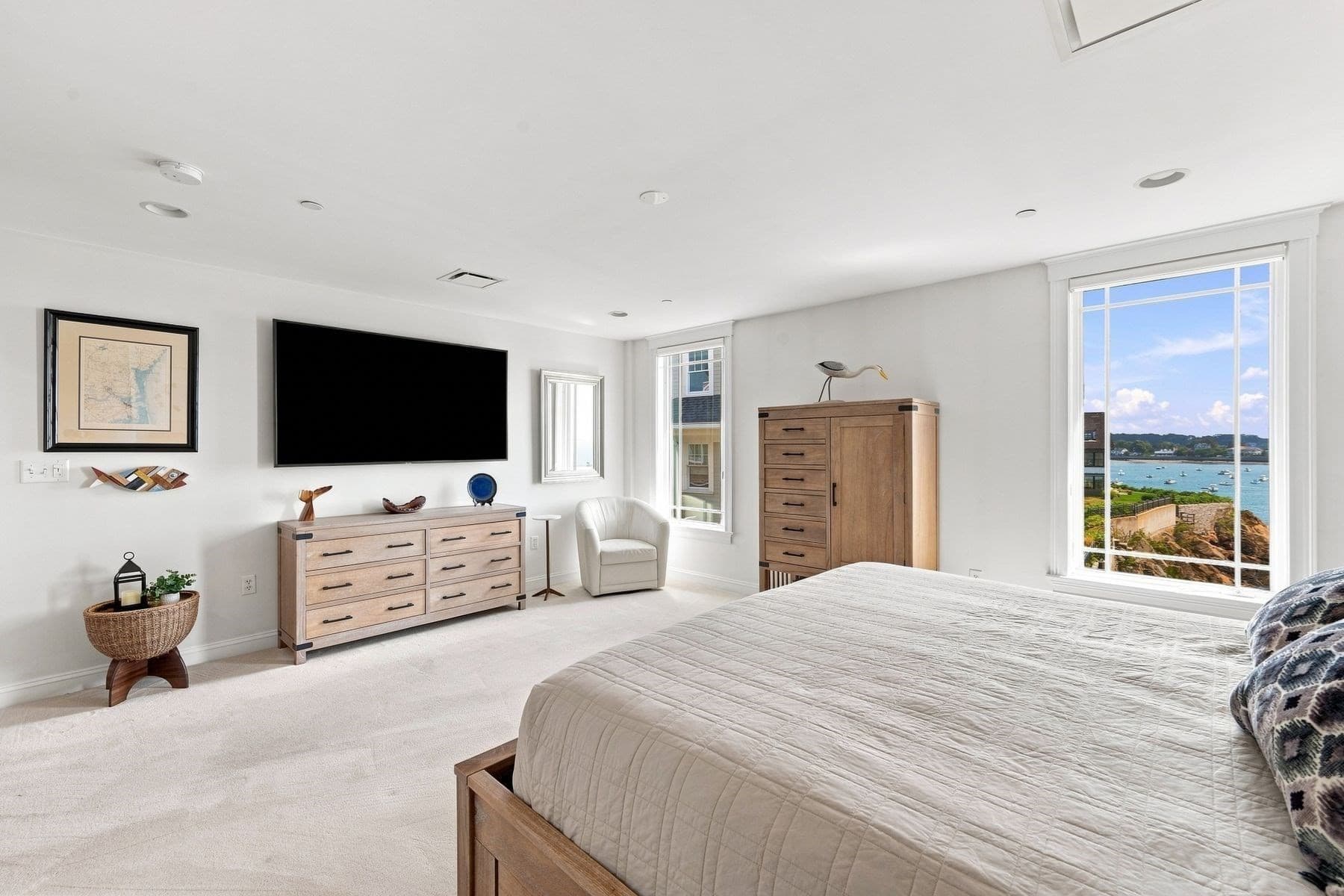 Condominium at 225 Humphrey Street # 6, Swampscott MA 01907, Swampscott, photo 22 of 42
