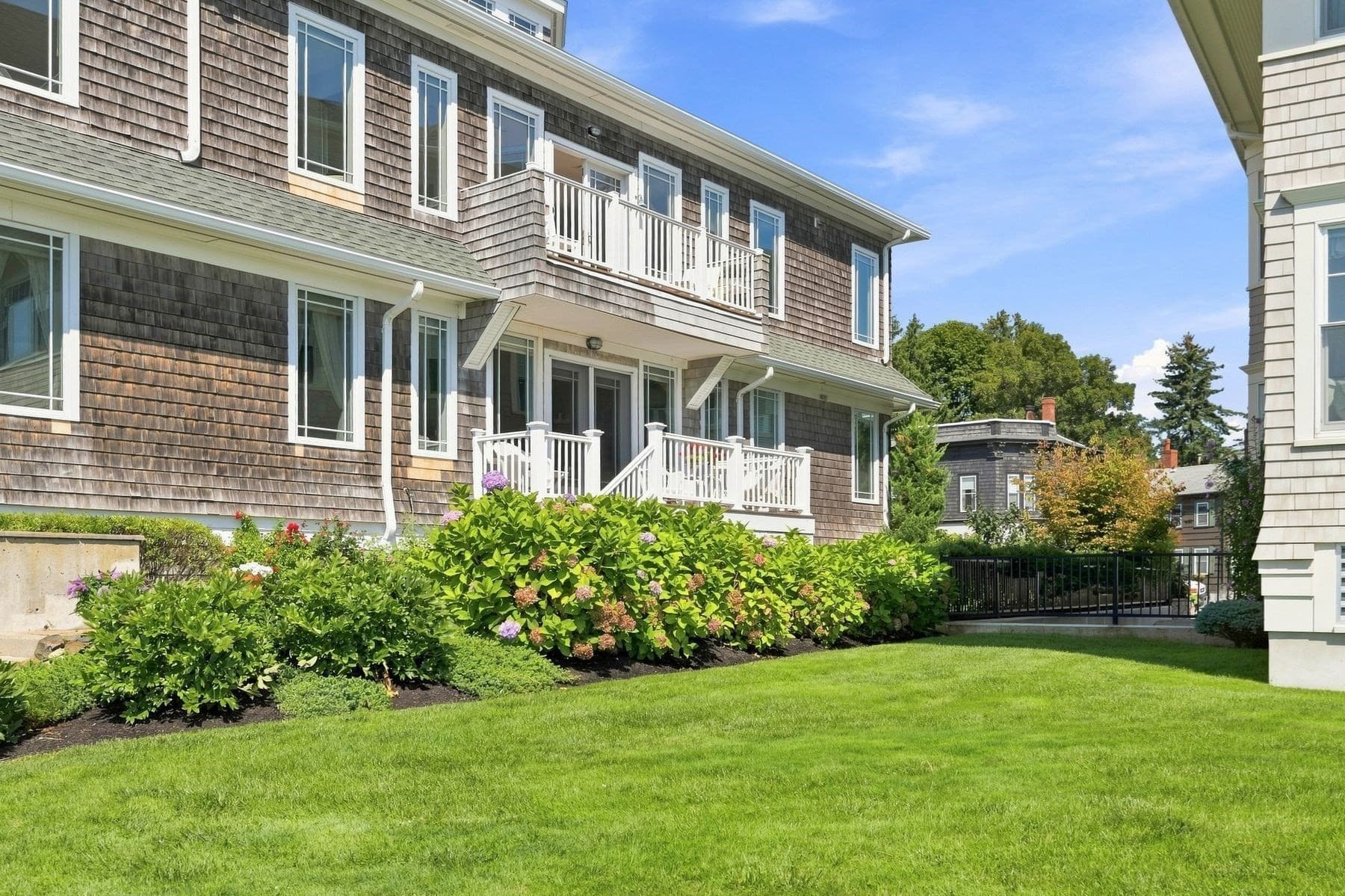Condominium at 225 Humphrey Street # 6, Swampscott MA 01907, Swampscott, photo 41 of 42
