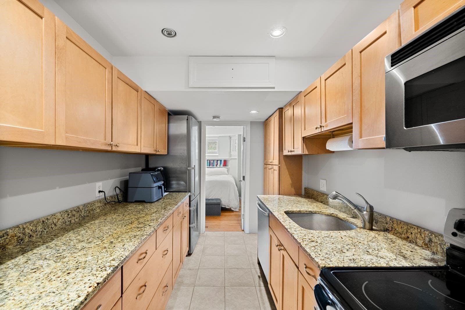 Condominium at 351 Marlborough Street # 1, Boston MA 02115, photo 12 of 32