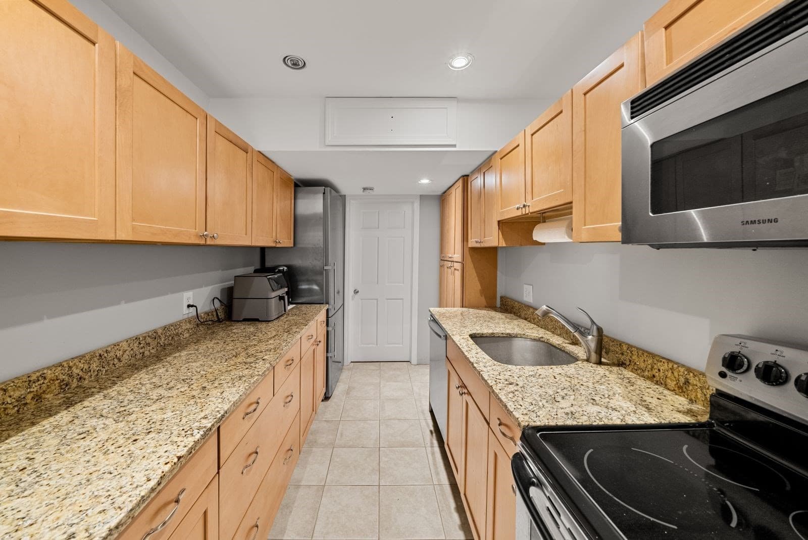 Condominium at 351 Marlborough Street # 1, Boston MA 02115, photo 10 of 32