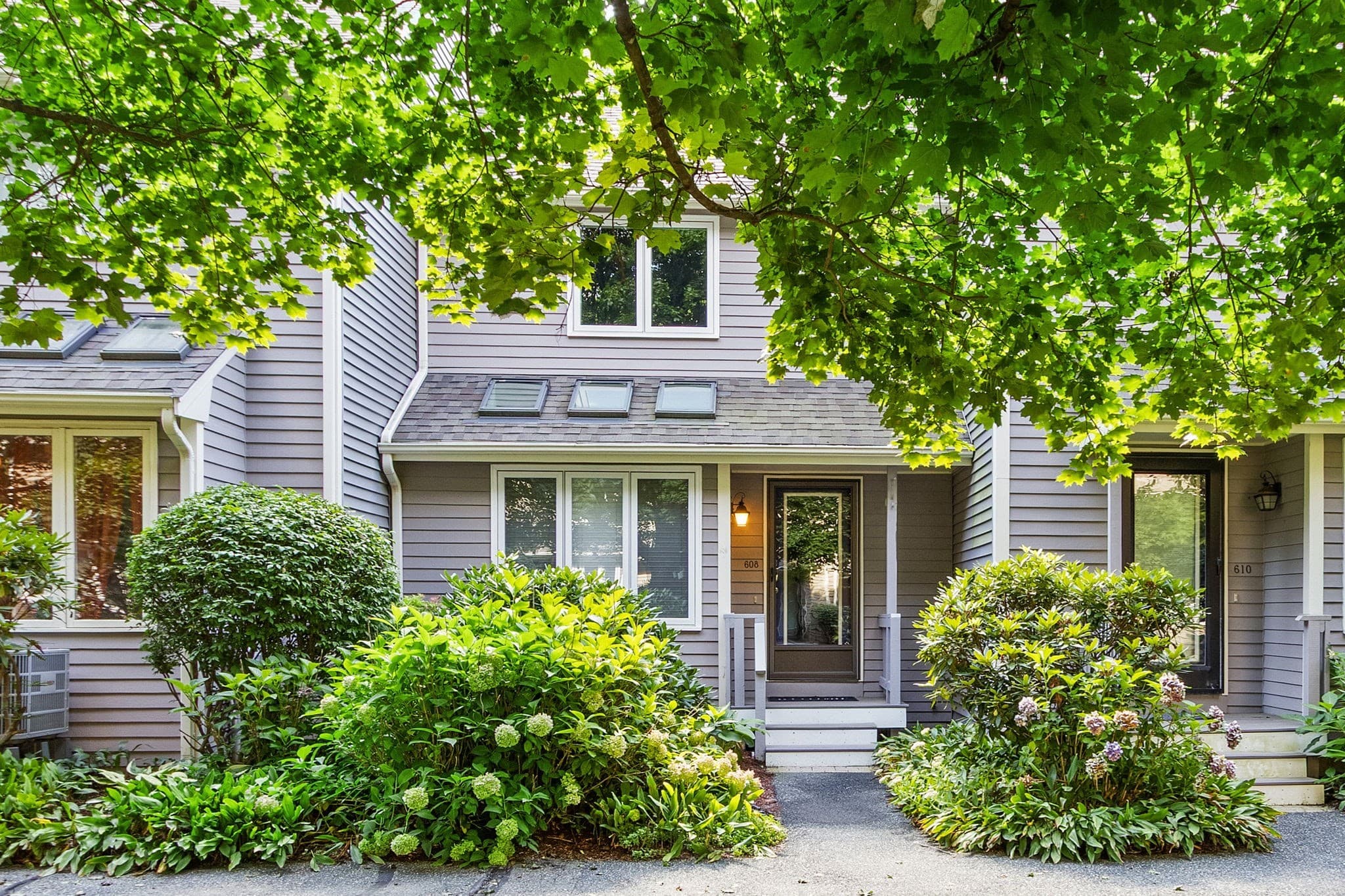 608 Maple Brook Rd # 608, Bellingham MA 02019