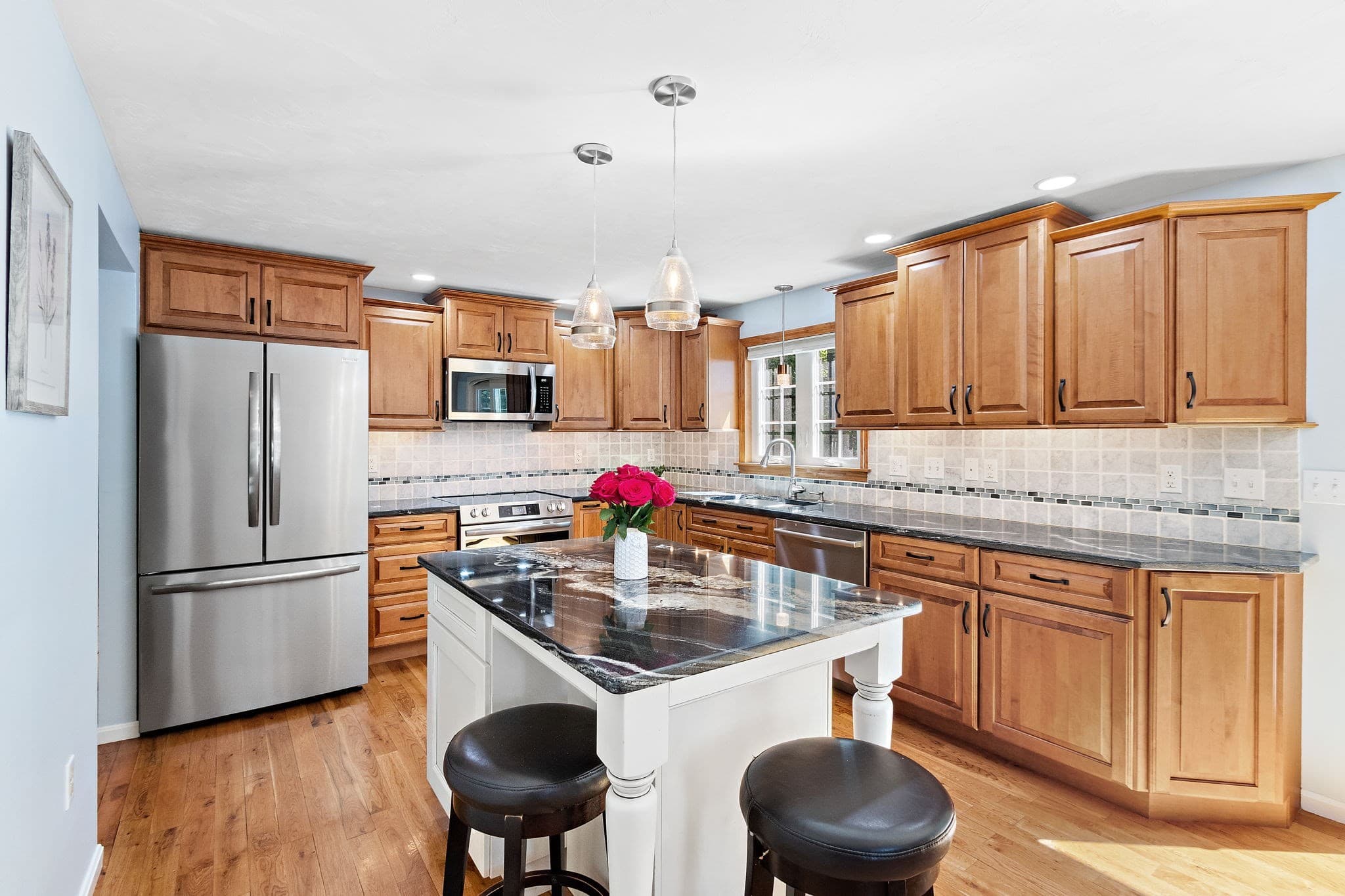 Single Family Residence at 13 Annabel Ln, Franklin MA 02038, Franklin, photo 7 of 37