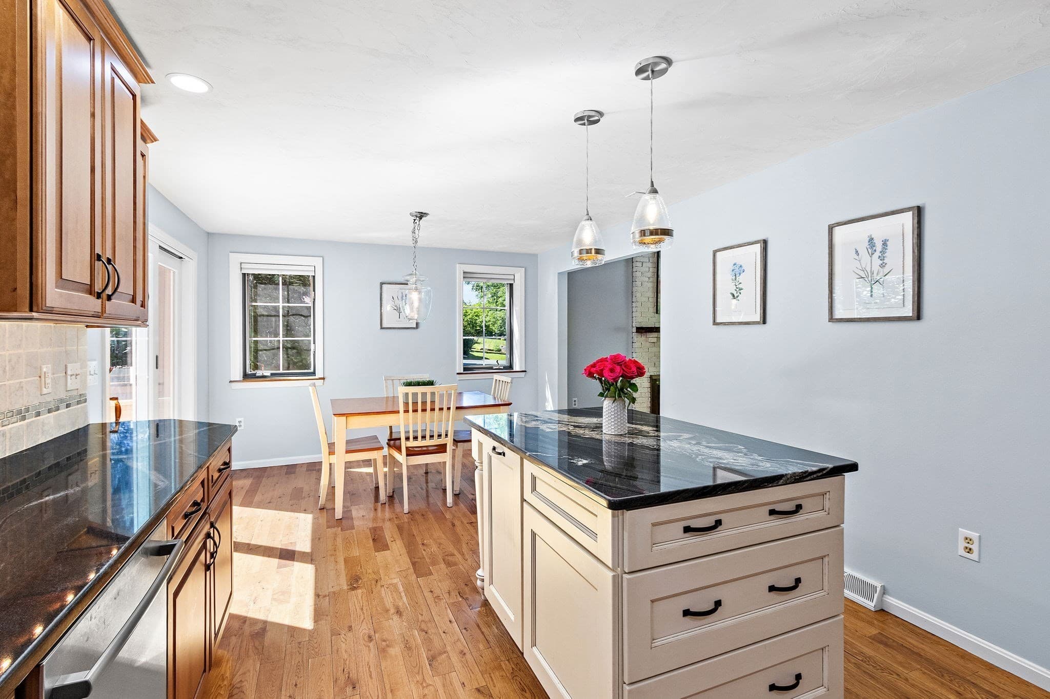 Single Family Residence at 13 Annabel Ln, Franklin MA 02038, Franklin, photo 9 of 37