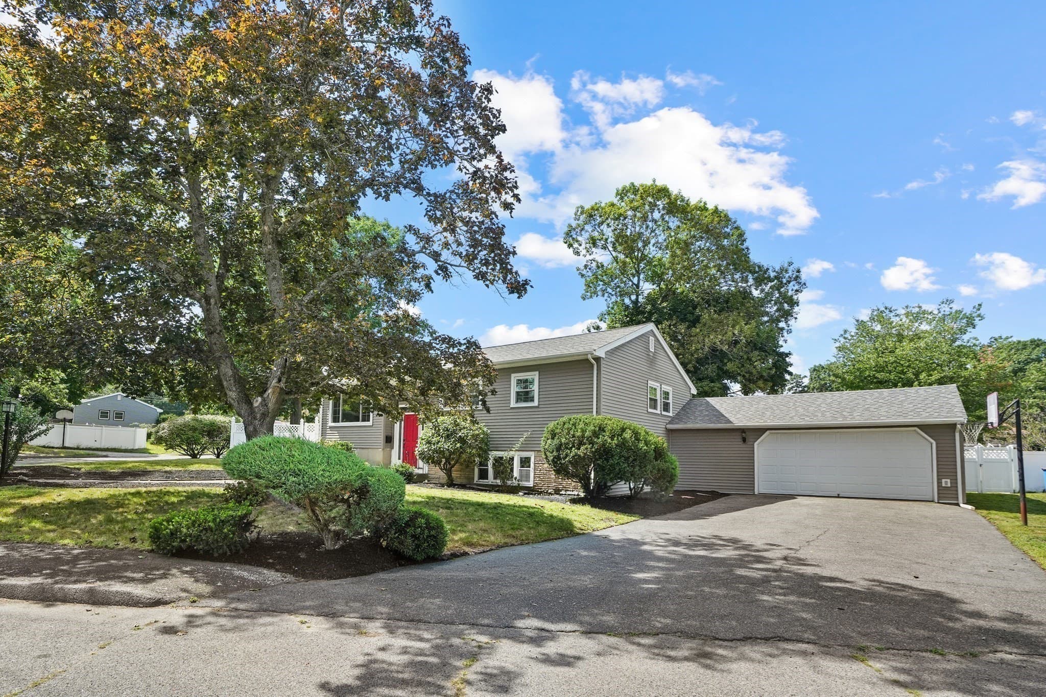 Single Family Residence at 8 Niles Road, Randolph MA 02368, photo 19 of 21