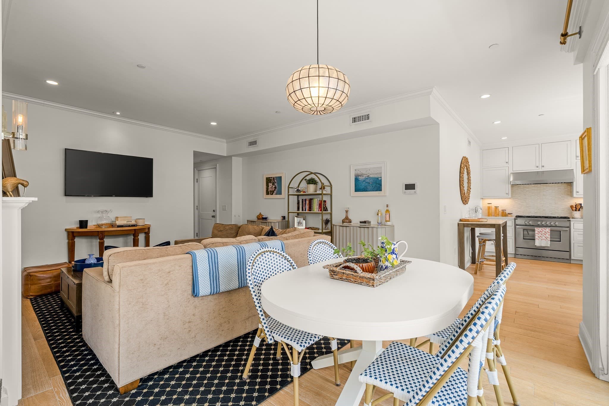 Condominium at 38 P St # 1, Boston MA 02127, Boston, photo 6 of 23