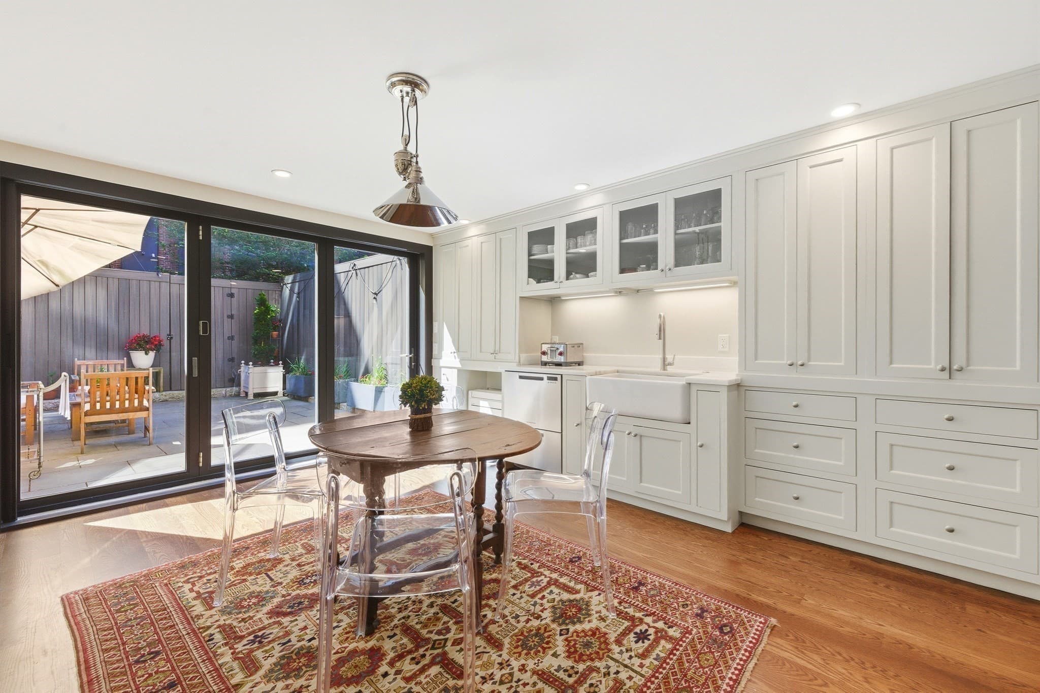 Single Family Residence at 2 Pelham Ter, Boston MA 02118, photo 6 of 33