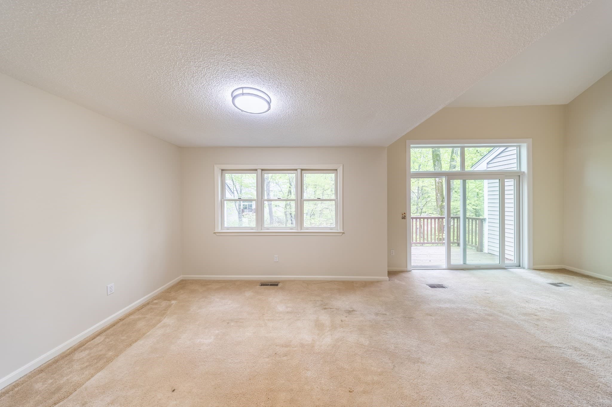 Condominium at 49 Bishops Forest Dr # 49, Waltham MA 02452, photo 11 of 40