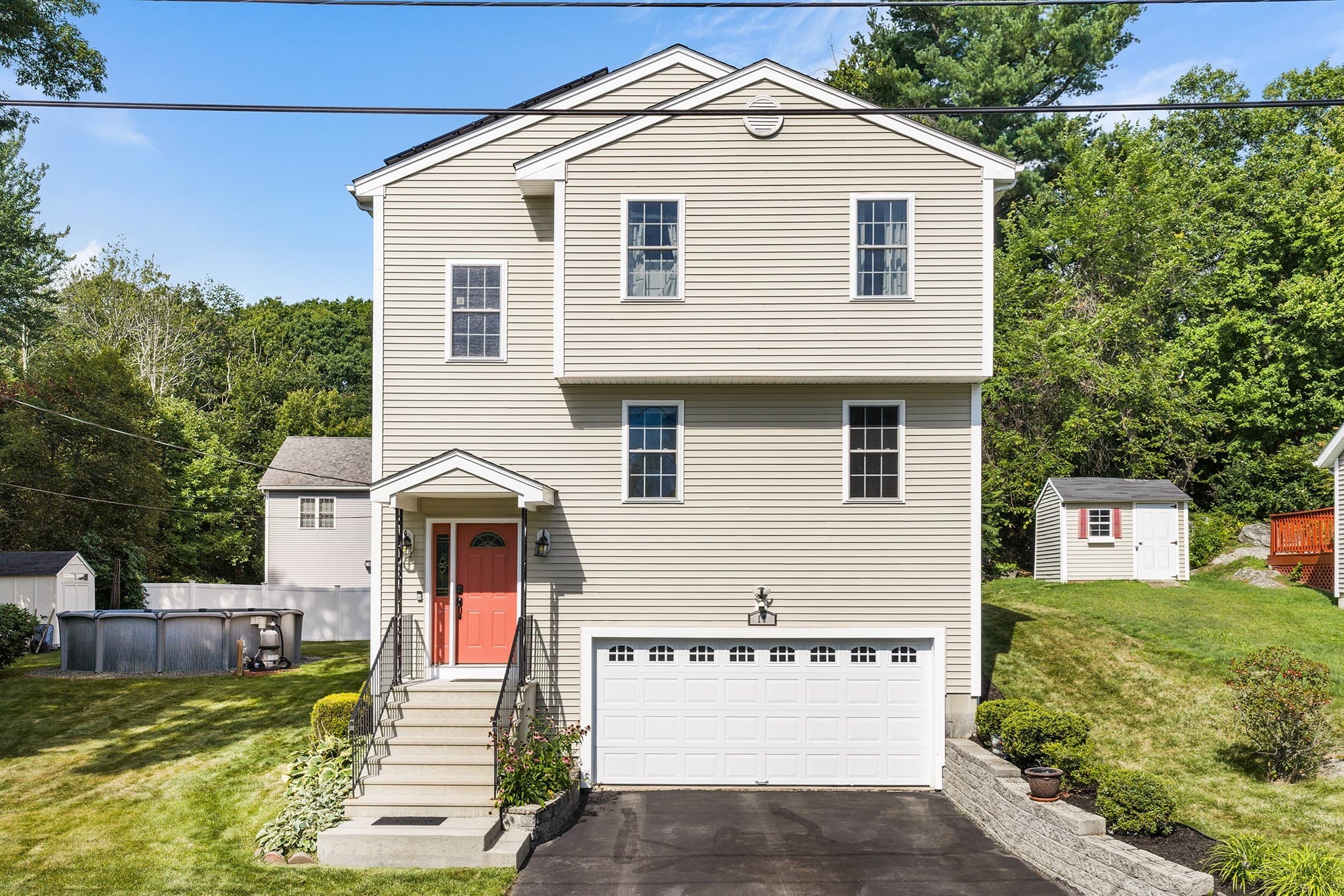10 Egan Ave, Worcester MA 01604