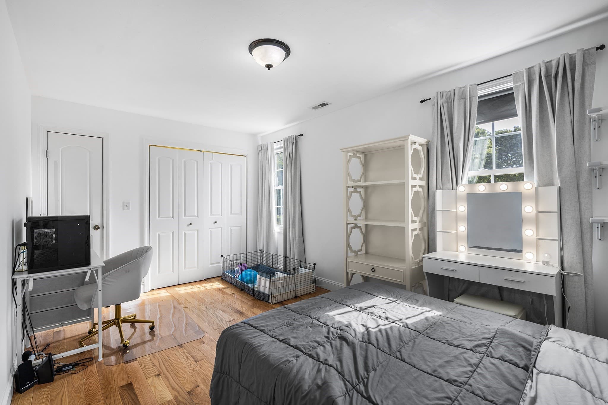 Single Family Residence at 10 Egan Ave, Worcester MA 01604, Worcester, photo 25 of 38