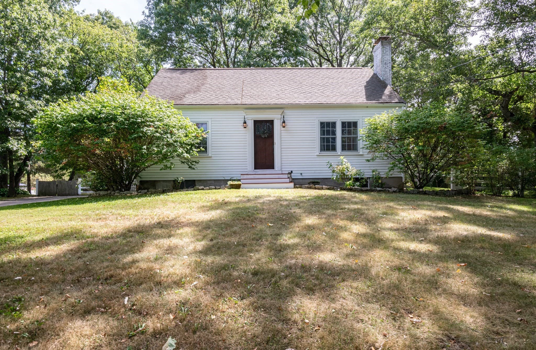 67 Cross St, Rowley MA 01969