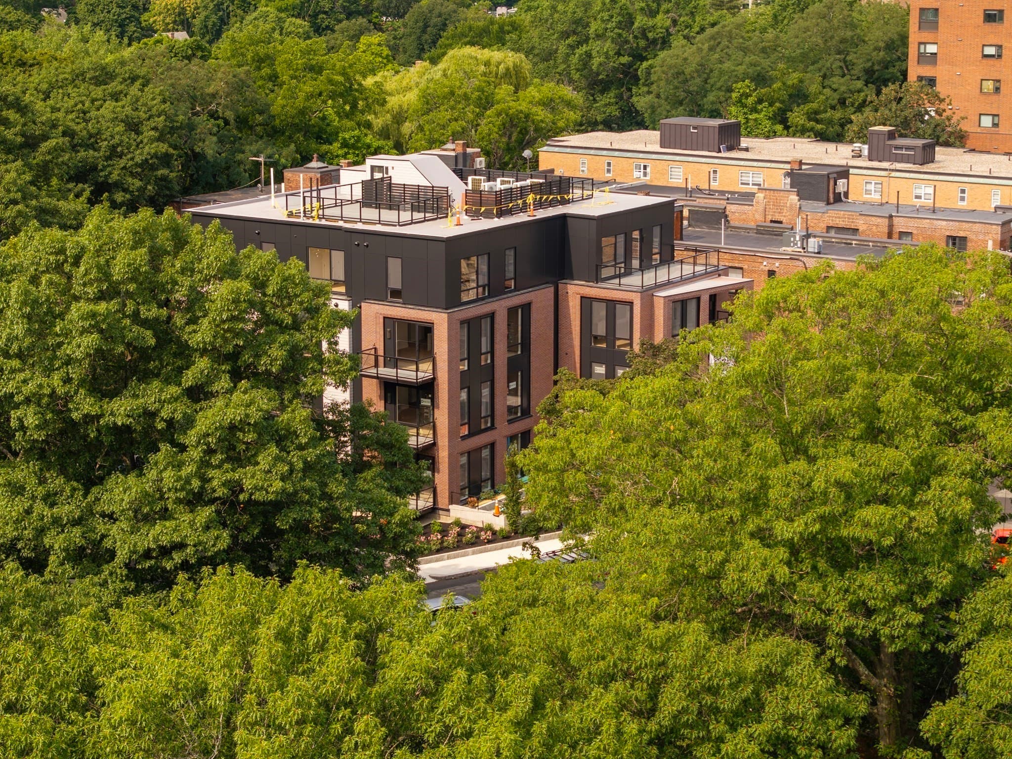 Condominium at 80 Vernon Street Unit A, Brookline MA 02446, Brookline, photo 10 of 11