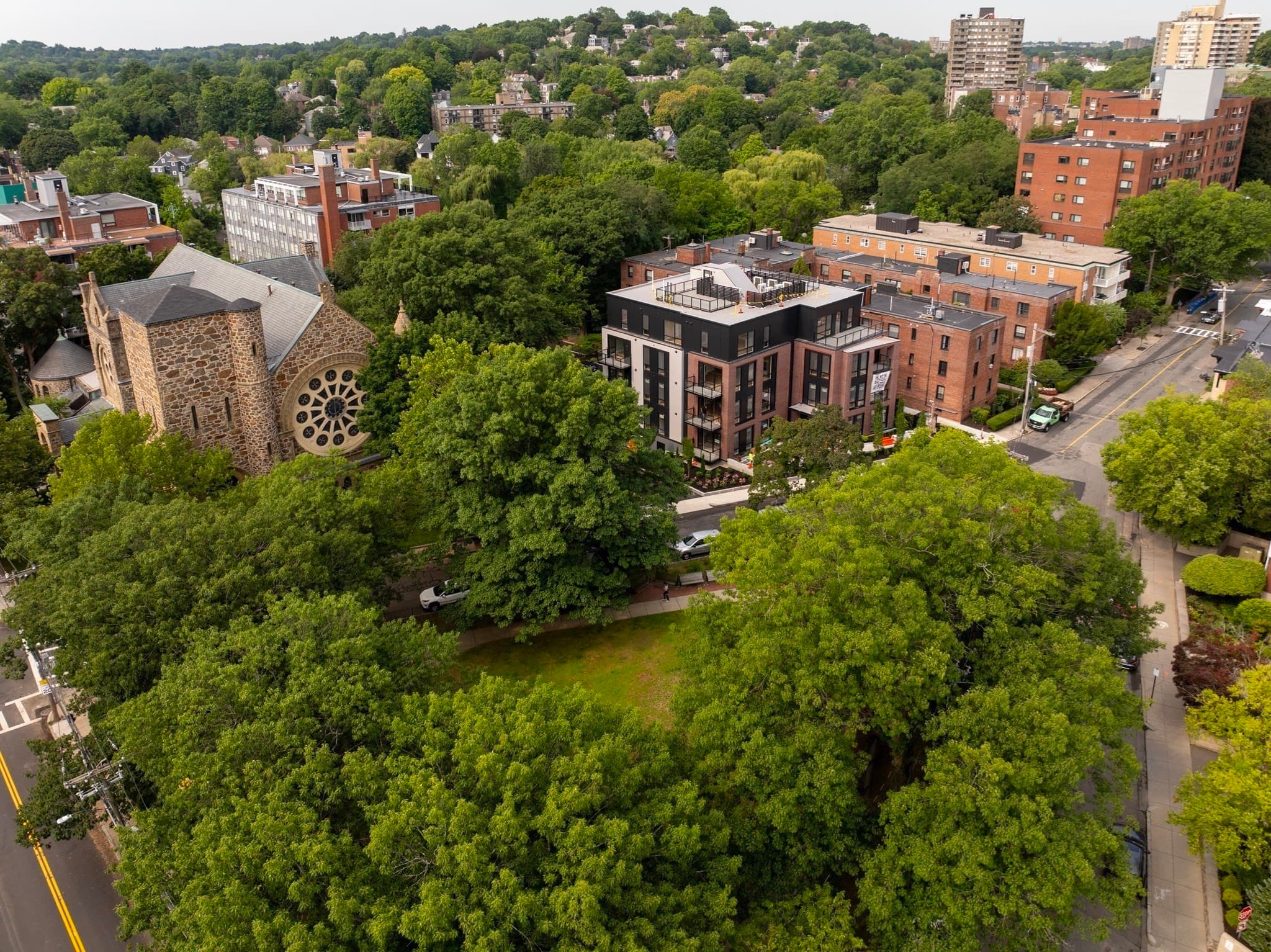 Condominium at 80 Vernon Street Unit A, Brookline MA 02446, Brookline, photo 11 of 11