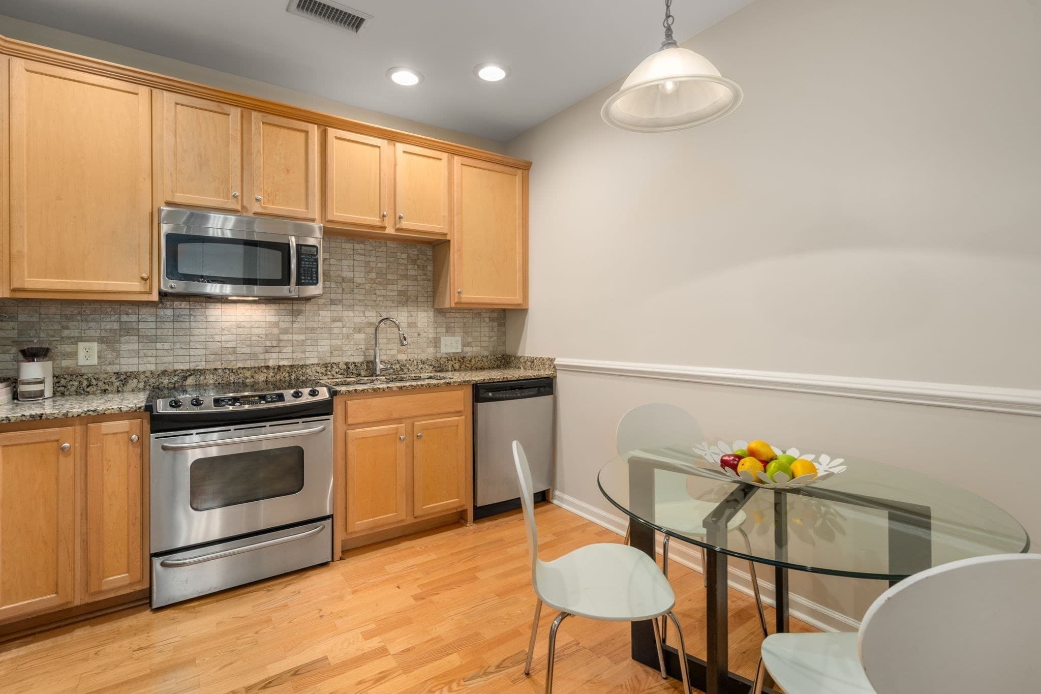 Condominium at 132 Clocktower Drive # 113, Waltham MA 02452, photo 6 of 27