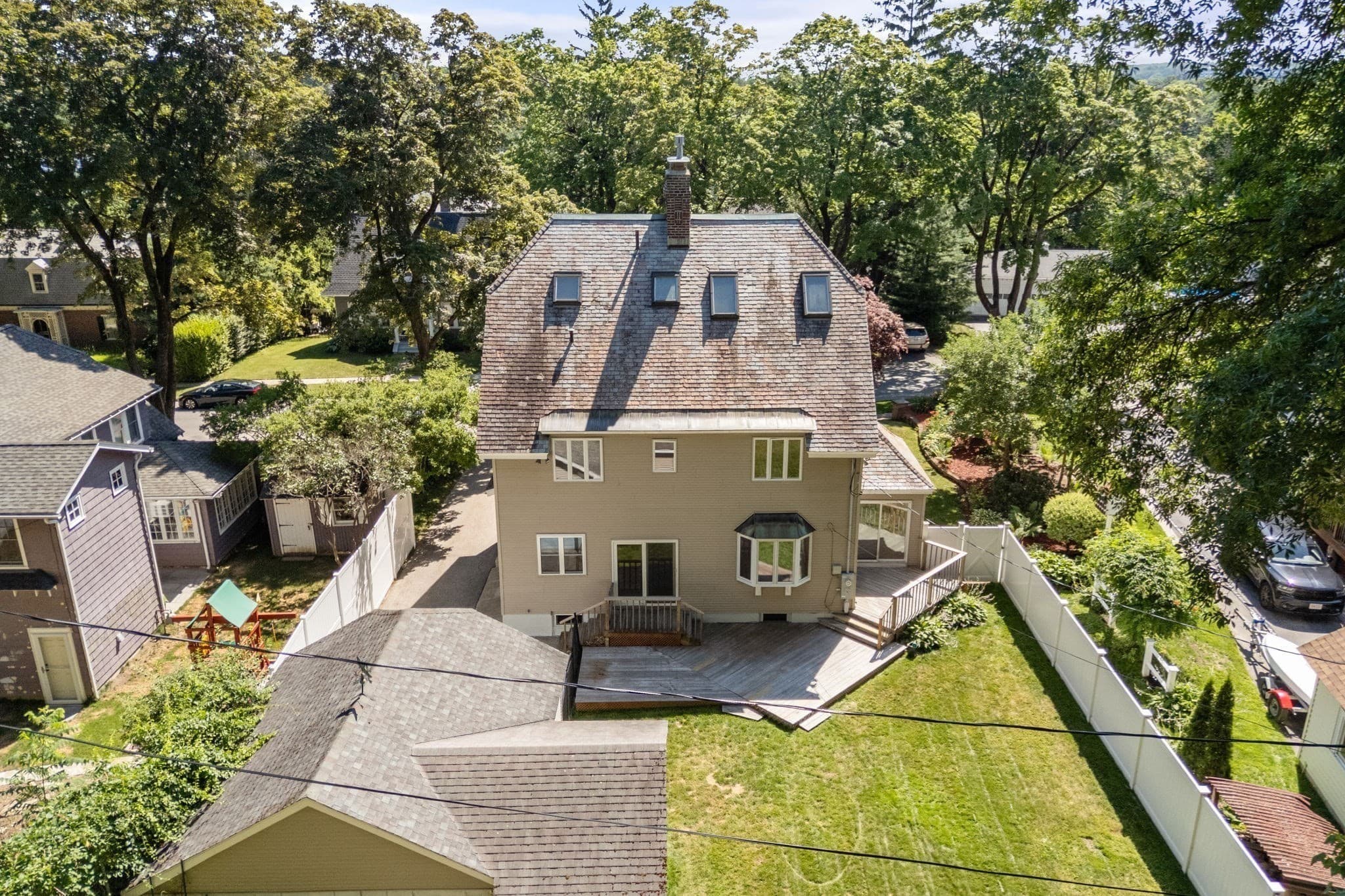 Single Family Residence at 43 Laconia Rd, Worcester MA 01609, Worcester, photo 31 of 37