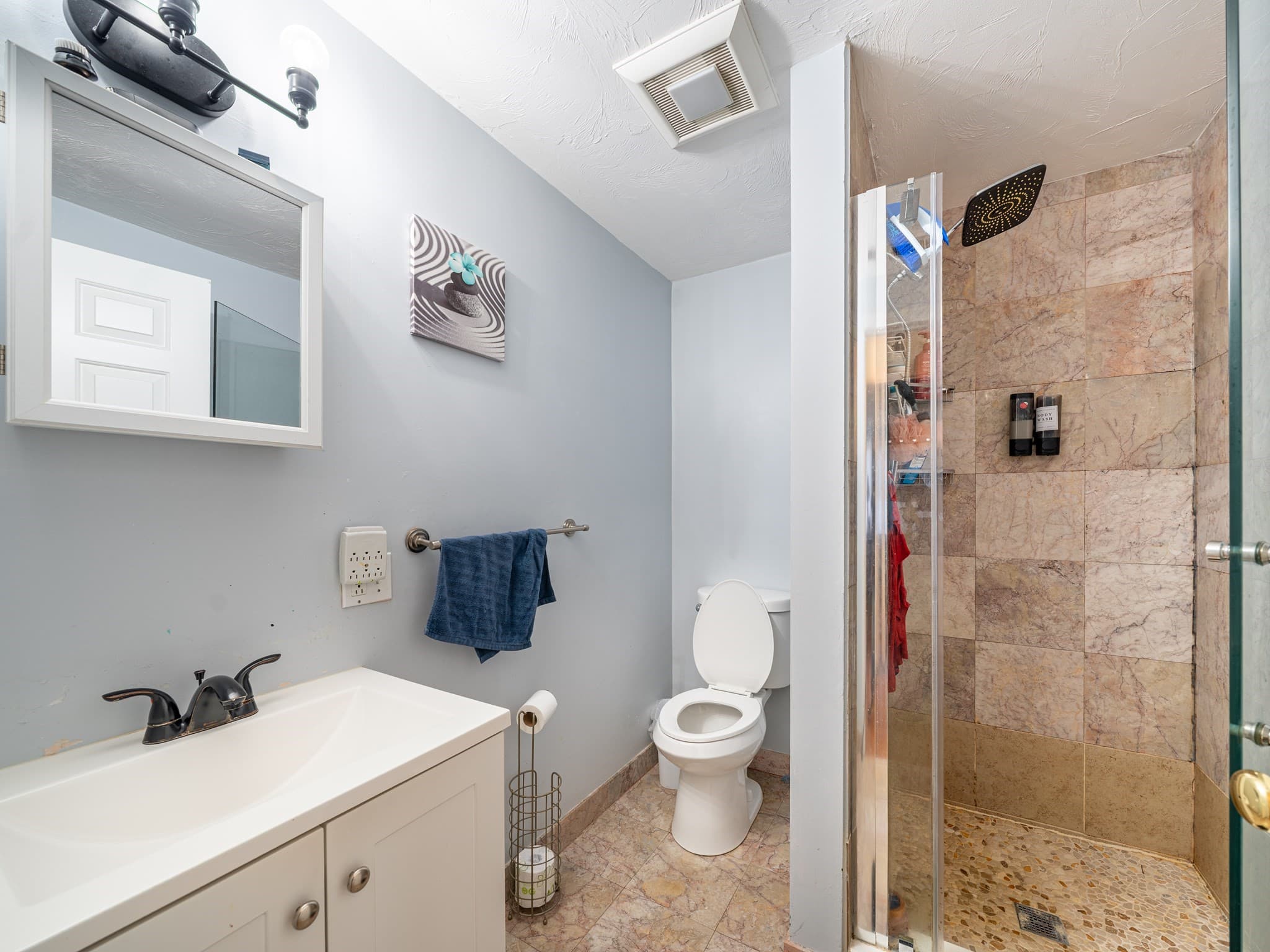 Condominium at 8 Spinney Path # 4, Lynn MA 01902, Lynn, photo 21 of 34