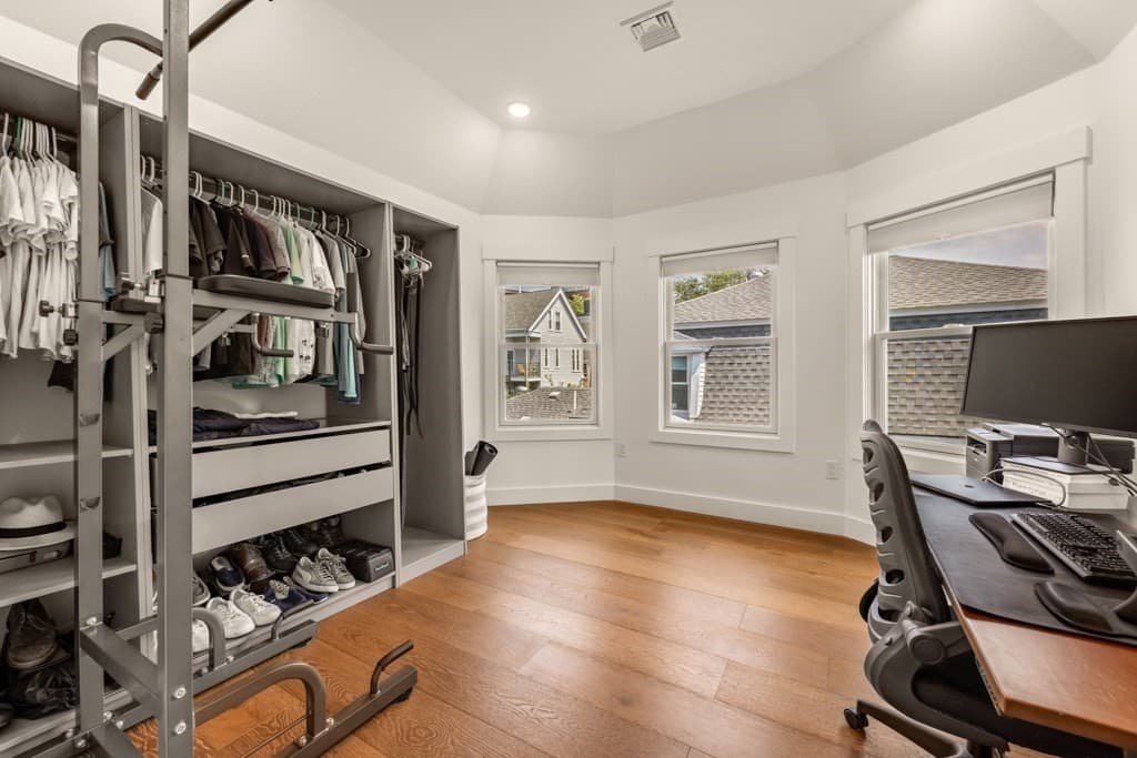 Condominium at 13 Grand View Avenue # 2, Somerville MA 02143, Somerville, photo 15 of 26