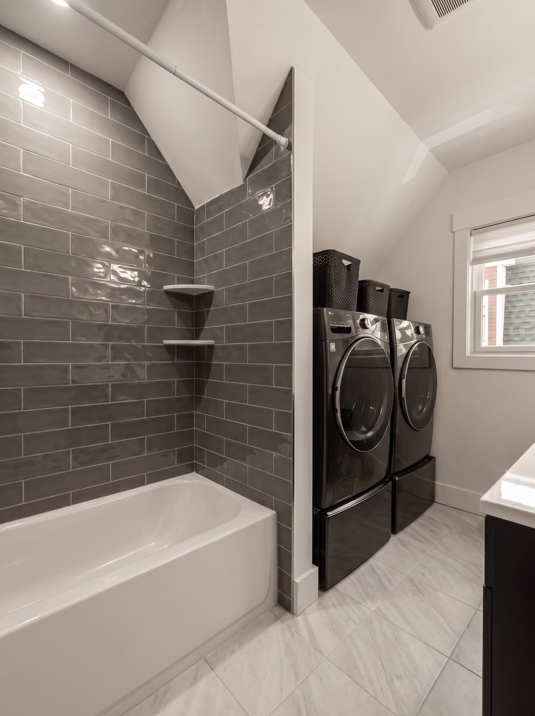 Condominium at 13 Grand View Avenue # 2, Somerville MA 02143, Somerville, photo 21 of 26