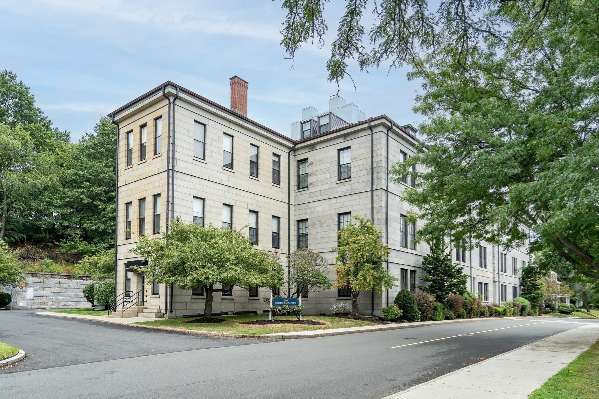 Condominium at 100 Commandants Way # 107, Chelsea MA 02150, Chelsea, photo 2 of 34