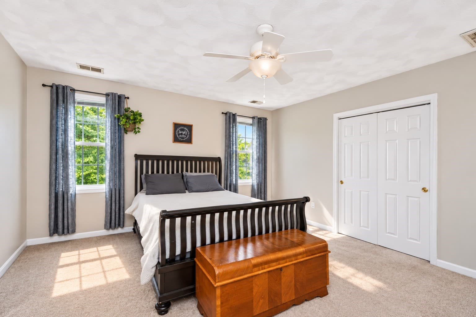 Single Family Residence at 14 West Ledge Rd, Clinton MA 01510, Clinton, photo 17 of 37