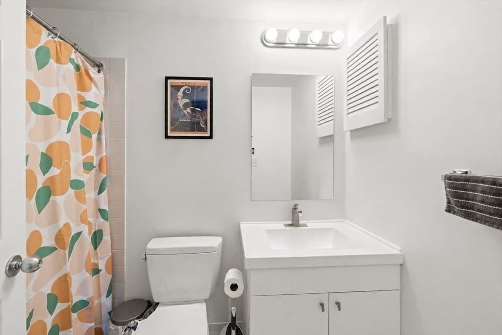 Condominium at 170 Gore Street # 417, Cambridge MA 02141, Cambridge, photo 12 of 19