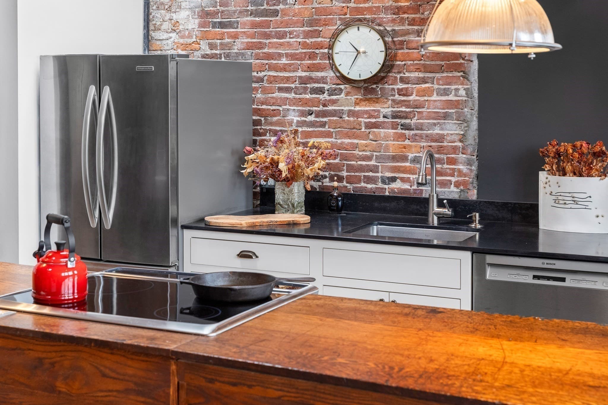 Condominium at 1-3 Chestnut # 5B, Boston MA 02108, photo 13 of 41